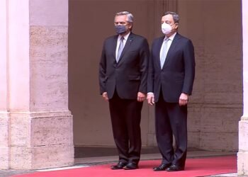 Alberto Fernández recibió el apoyo del primer ministro italiano por la deuda