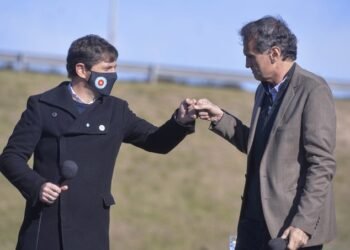Kicillof invitó a JxC “a trabajar para que el pueblo atraviese la pandemia de la mejor manera posible”
