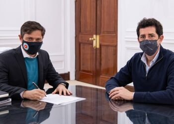 Kicillof y De Pedro firmaron convenio para ensanche de la ruta provincial 41