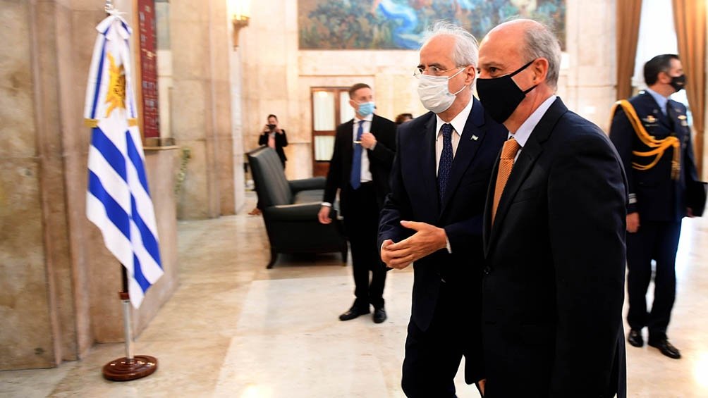 Taiana: “Son tiempos que ameritan fortalecer los vínculos y la defensa es un buen puente”