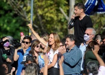 El Frente de Todos y Juntos cierran sus campañas en la provincia de Buenos Aires