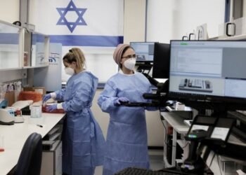 Israel sumó a EEUU, Portugal y ocho países más a la lista “roja” por alza en casos