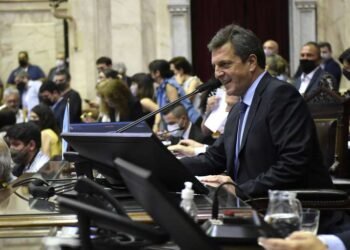 Massa rechazó haber recibido instrucciones para beneficiar a Báez: “Lo hubiese denunciado”