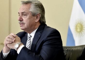 Fernández recibió a empresarios franceses que invertirán U$S400 millones en una planta de litio