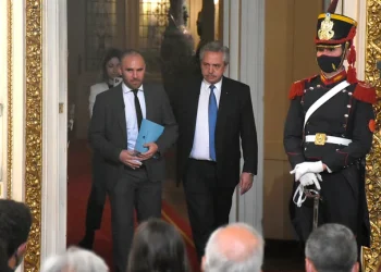 Alberto Fernández: “Tenemos que pedirles a los que han tenido una ganancia extraordinaria que contribuyan”