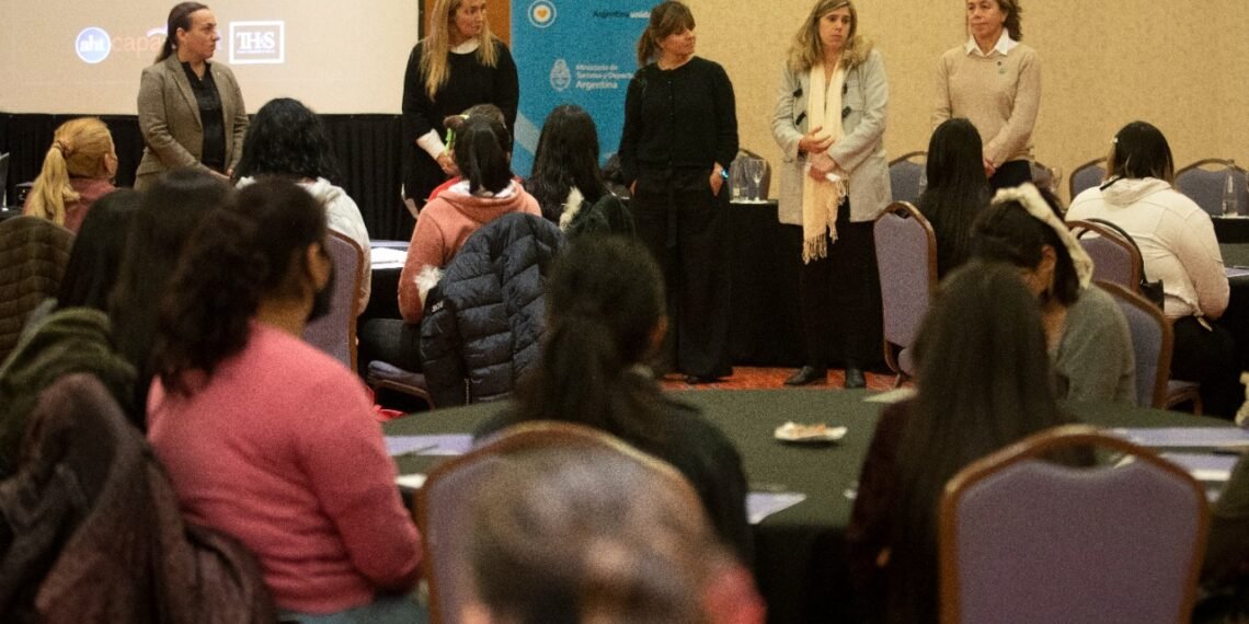 Potenciar Trabajo: formación teórico-práctica para el sector hotelero