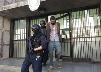 Crece el misterio sobre el iraní detenido en Entre Ríos: si no logran identificarlo esta semana, seguirá en la cárcel