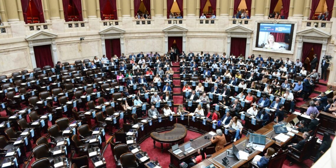 FUNCIONARIOS Y PRODUCTORES EXPUSIERON SOBRE LA SITUACIÓN DE LAS ECONOMÍAS REGIONALES