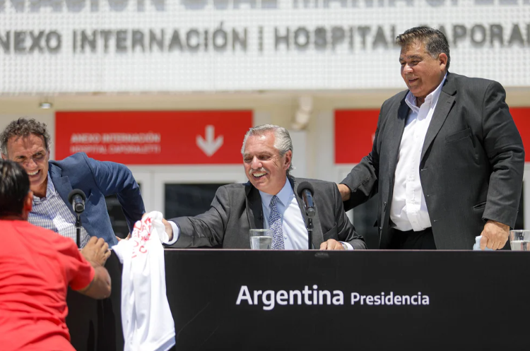 Alberto Fernández se recluye en los municipios de los intendentes que apoyan su estrategia electoral frente al kirchnerismo