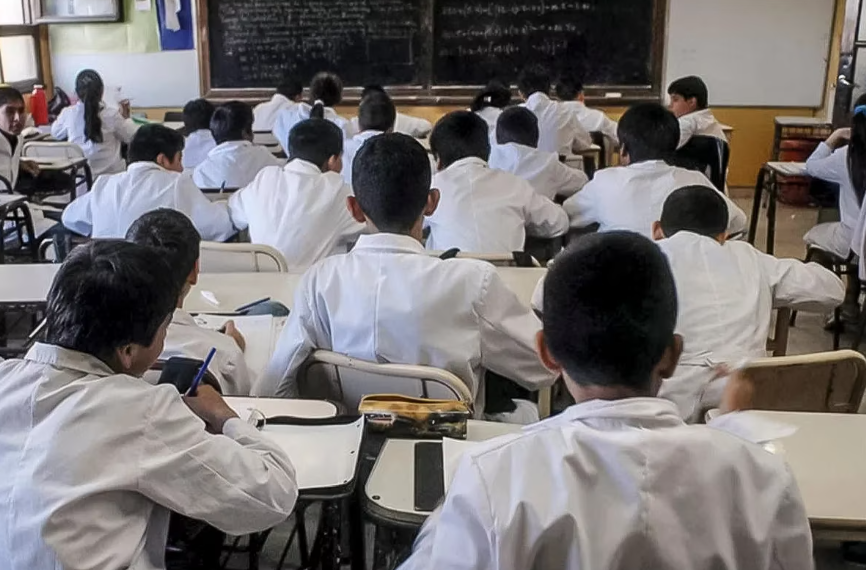 Educación: la Ciudad cerró la paritaria y acordó un aumento del 60% con los gremios docentes