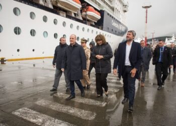 Temporada récord: Lammens recorrió cruceros en Ushuaia