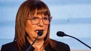 Bullrich busca contener los votos moderados de JxC