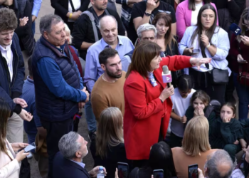 Patricia Bullrich se reunió con la cúpula de Pro y cambia la estrategia electoral para la recta final de la campaña: abre el fuego contra Javier Milei