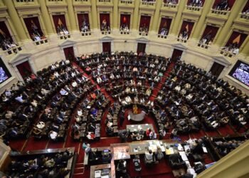 DIPUTADOS DEL OFICIALISMO Y DE LA OPOSICIÓN COINCIDIERON EN QUE EL PRÓXIMO GOBIERNO TIENE QUE SER DE UNIDAD NACIONAL