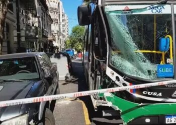 Trágico accidente en Balvanera: dos muertos y cinco heridos