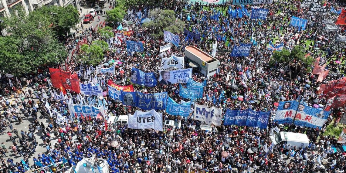Paro de la CGT del miércoles 24 de enero: cómo funcionará el transporte público