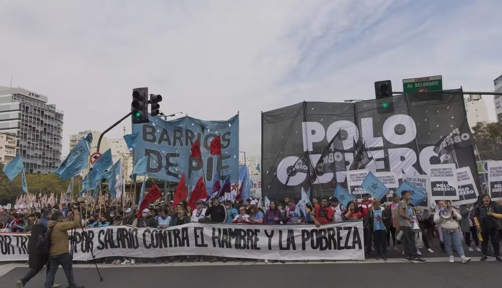 Piquetes en el centro de CABA: continúan las protestas contra el Ministerio de Capital Humano