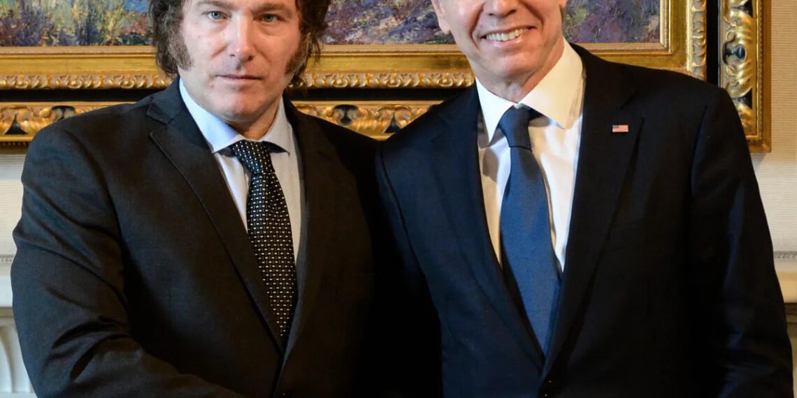 Milei se reunió con el jefe de diplomacia de Joseph Biden: el avance hacia la democracia y la libertad