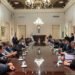 El futuro del impuesto a las Ganancias divide a los gobernadores: las tres posturas para negociar con la Casa Rosada