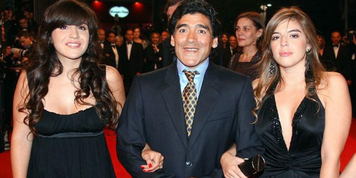Las hijas de Diego Armando Maradona pidieron llevar el cuerpo del Diez a un mausoleo en Puerto Madero
