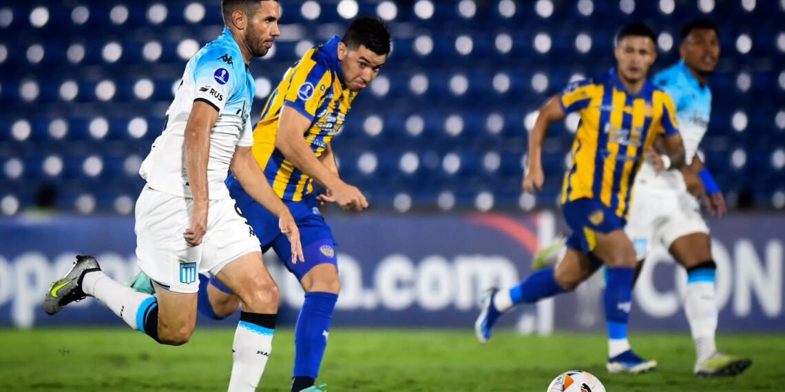 Racing define el grupo ante Luqueño en el estadio de Lanús