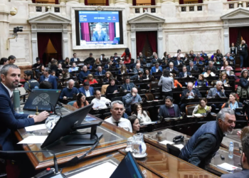 Ley Bases: el Gobierno llegó a un acuerdo con la oposición