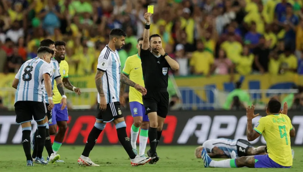 Piero Maza será el árbitro de Argentina ante Canadá por la semifinal de la Copa América