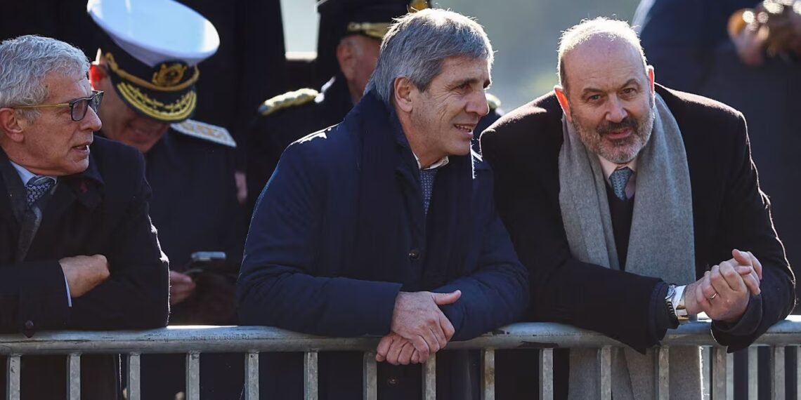 El Gobierno busca privatizar seis empresas públicas antes de 2025