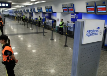 Nuevo paro del gremio de pilotos: más de 15 mil pasajeros estarán afectados en Aeroparque y Ezeiza