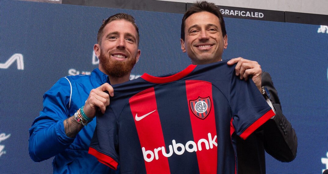 Iker Muniain fue presentado en San Lorenzo