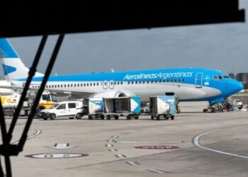 Privatización de Aerolíneas Argentinas: comenzó el debate en el Congreso