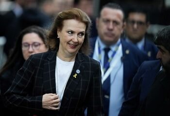El Gobierno echó a la canciller Diana Mondino
