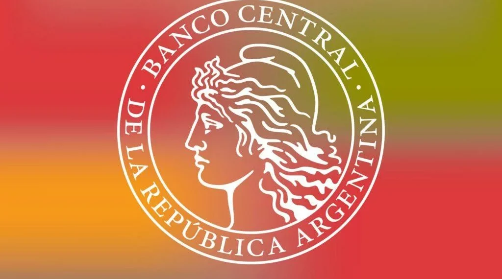 El Gobierno aumentó los encajes en pesos