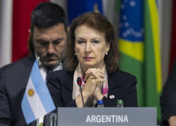 Javier Milei tras su salida criticó a Diana Mondino y apuntó contra los “traidores a la patria”