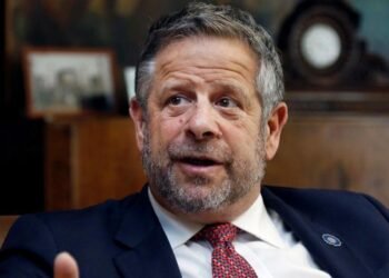 Presupuesto 2025: los “preocupantes” números que baraja el Gobierno para  el área de Salud