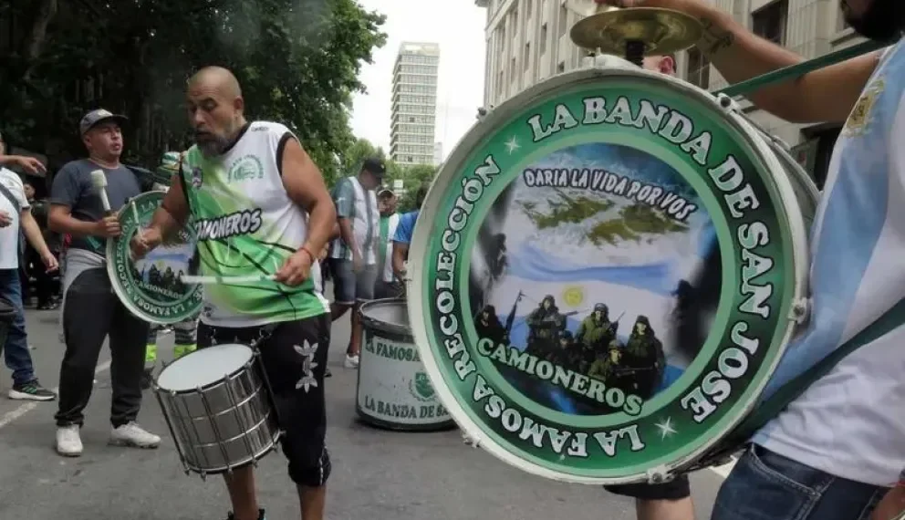 El Gobierno Nacional dictó conciliación obligatoria en el conflicto por las paritarias del gremio de camioneros