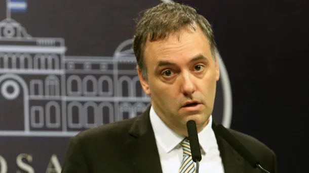 Manuel Adorni se refirió a los rumores sobre una posible candidatura: “Si el Presidente me lo pide, por supuesto”