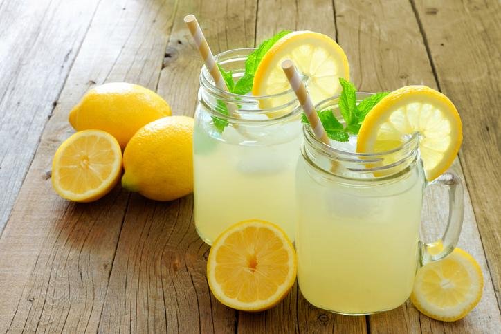 Una bebida que mejora la digestión y elimina toxinas naturalmente