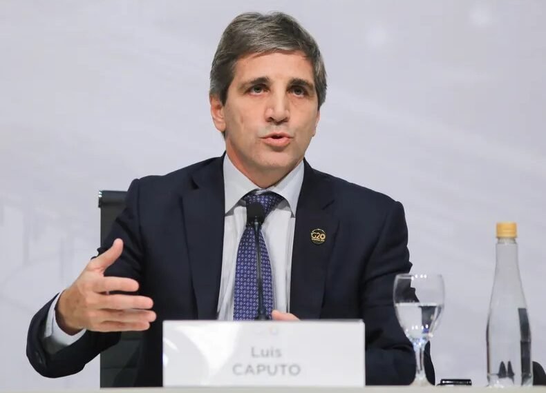 El gobierno de Javier Milei disolvió COPREC, el organismo que intervenía entre los consumidores y proveedores