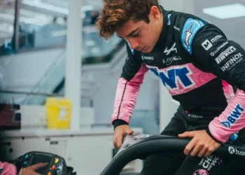 Colapinto en el centro de atención: Estuvo en el box de Alpine durante las sesiones de práctica en Australia