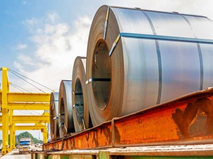 Luego de los aranceles de EE.UU., la Unión Europea plantea reducir en un 15% sus importaciones de acero