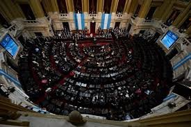 El Gobierno apura el pedido de autorización al Congreso para acordar con el FMI