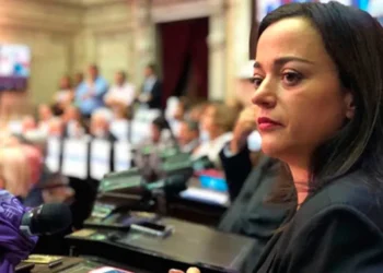 “Moreau: Massa, candidato necesario.”