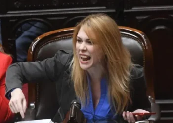 “Callate vos, loca”: diputada K a Lilia Lemoine