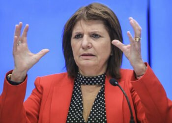 Marchas apoyo Kirchner, “tiranía”, según Bullrich.