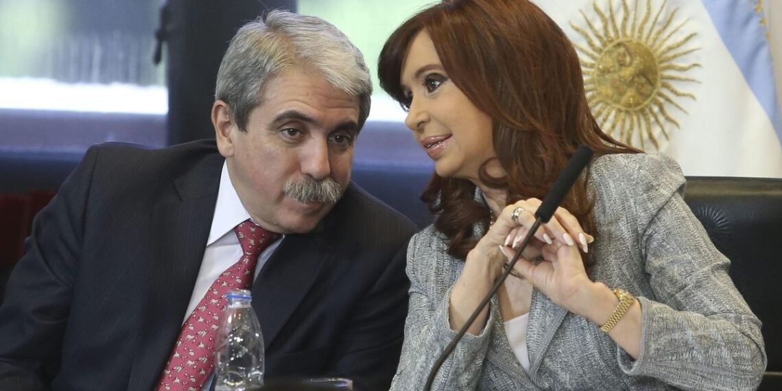 Condena a Cristina: Aníbal Fernández la rechaza y piensa en candidatura.