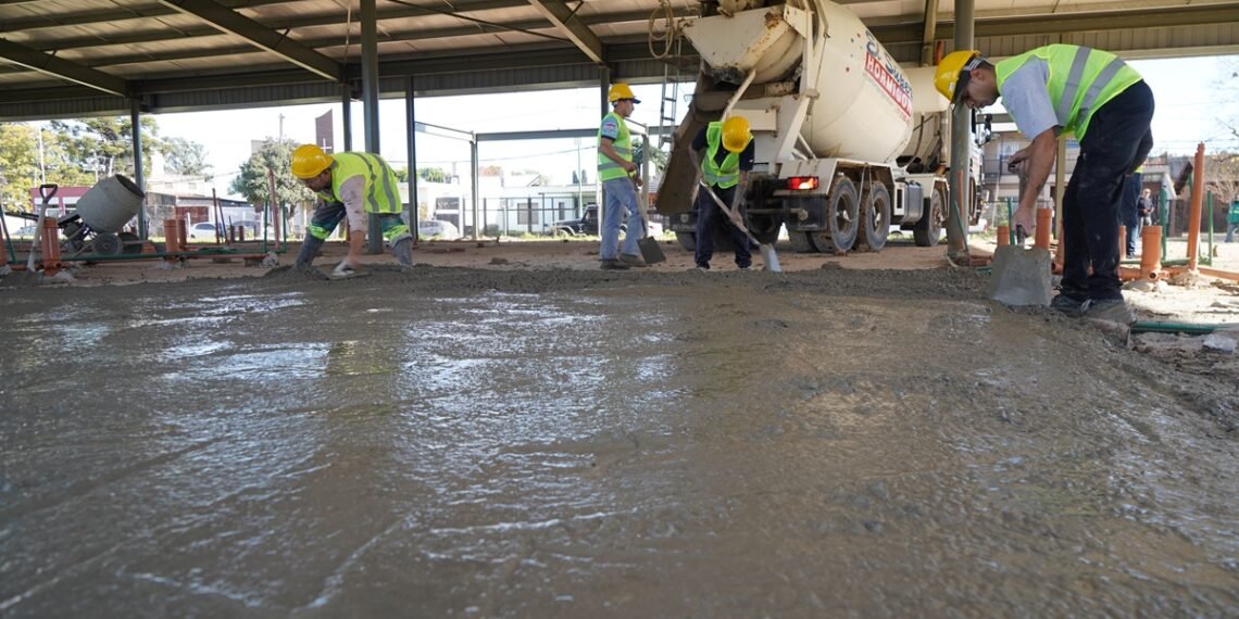 AVANZA LA CONSTRUCCIÓN DEL HOSPITAL DE MARIANO ACOSTA