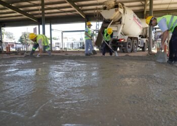 AVANZA LA CONSTRUCCIÓN DEL HOSPITAL DE MARIANO ACOSTA