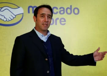 Marcos Galperín desafía el sistema bancario.