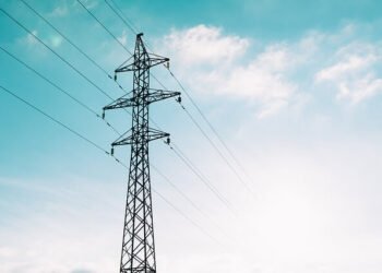 Modernización eléctrica: plan energético nacional con privados y 3 obras.